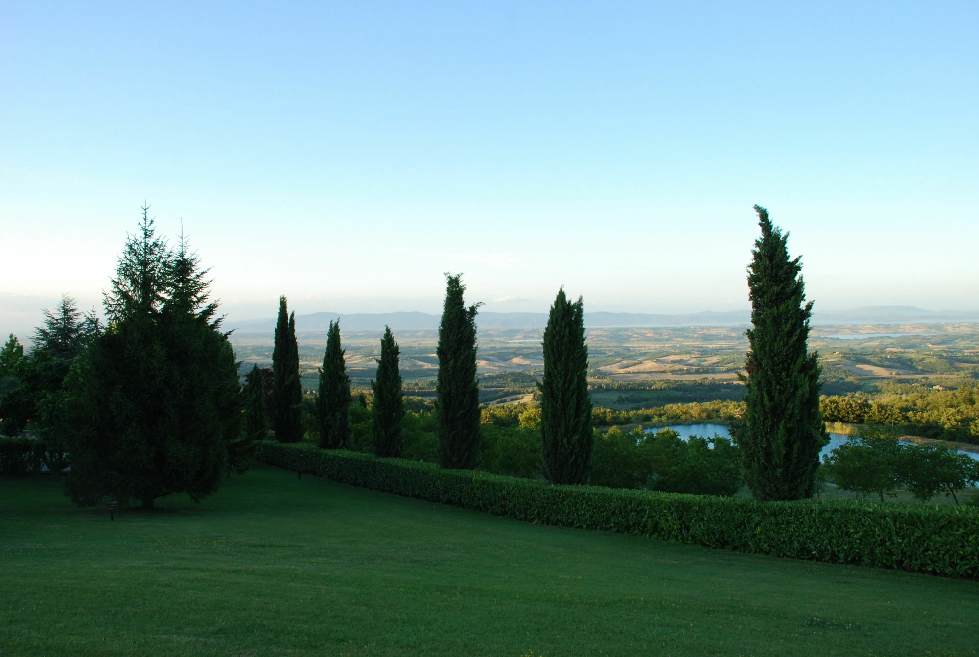 Borgo Poggio Bianco Villa Сартеано Екстериор снимка
