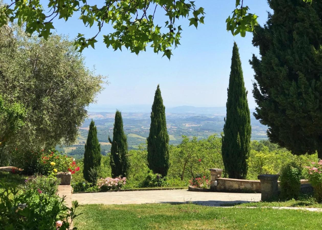 Borgo Poggio Bianco Villa Сартеано Екстериор снимка
