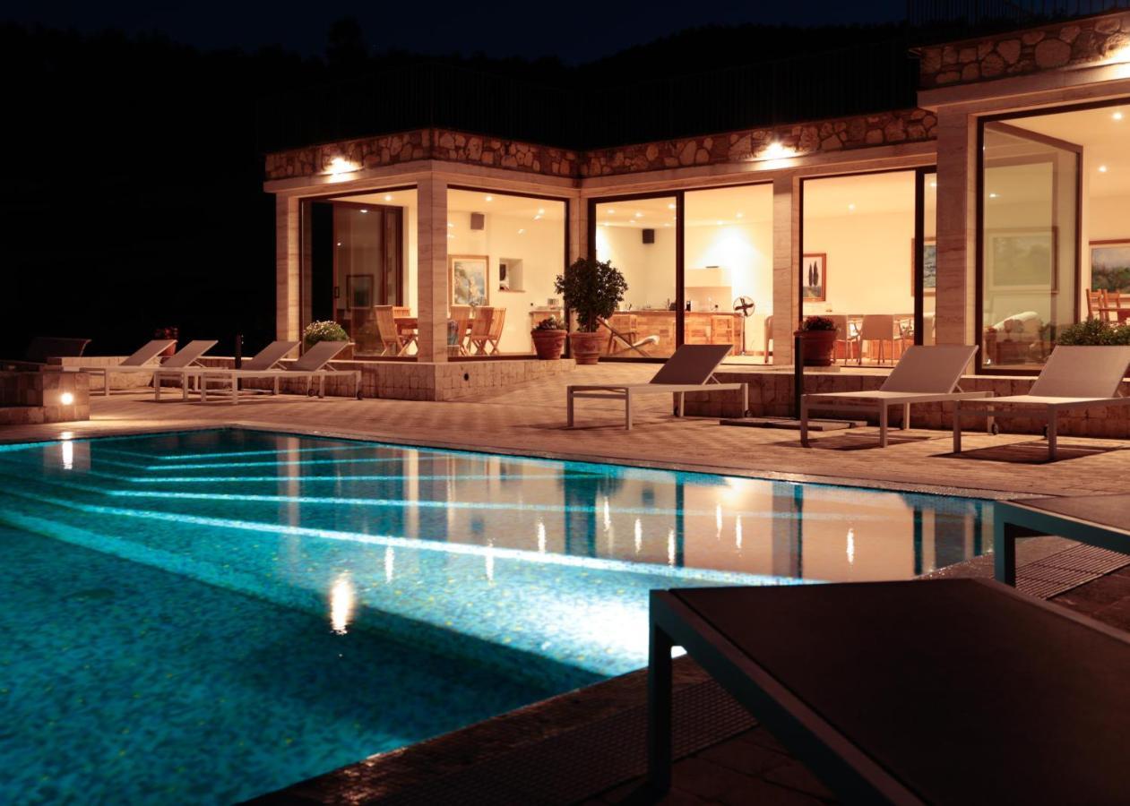 Borgo Poggio Bianco Villa Сартеано Екстериор снимка
